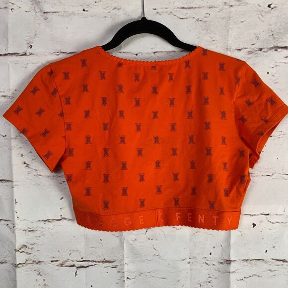 Savage X Fenty Orange Cropped Logo Tee Women’s Large Streetwear Festival Top - Picture 2 of 9